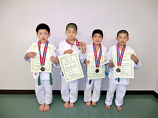 小学3年生 男子35kg級
